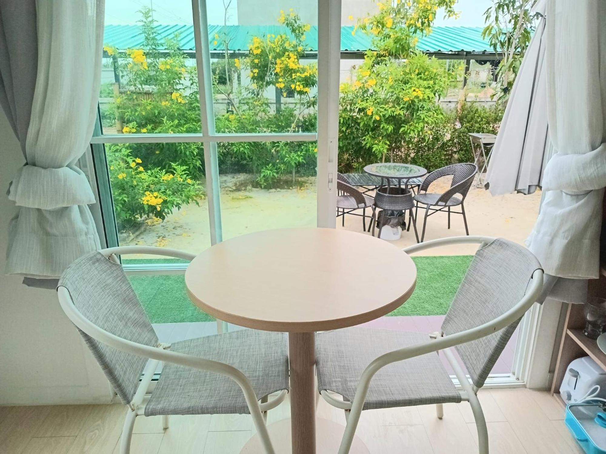 บ้านพักตากอากาศขนาดเล็ก ห่างชายหาดบางเก่า 800 เมตร #Cottage Ban Bo Yai ภายนอก รูปภาพ