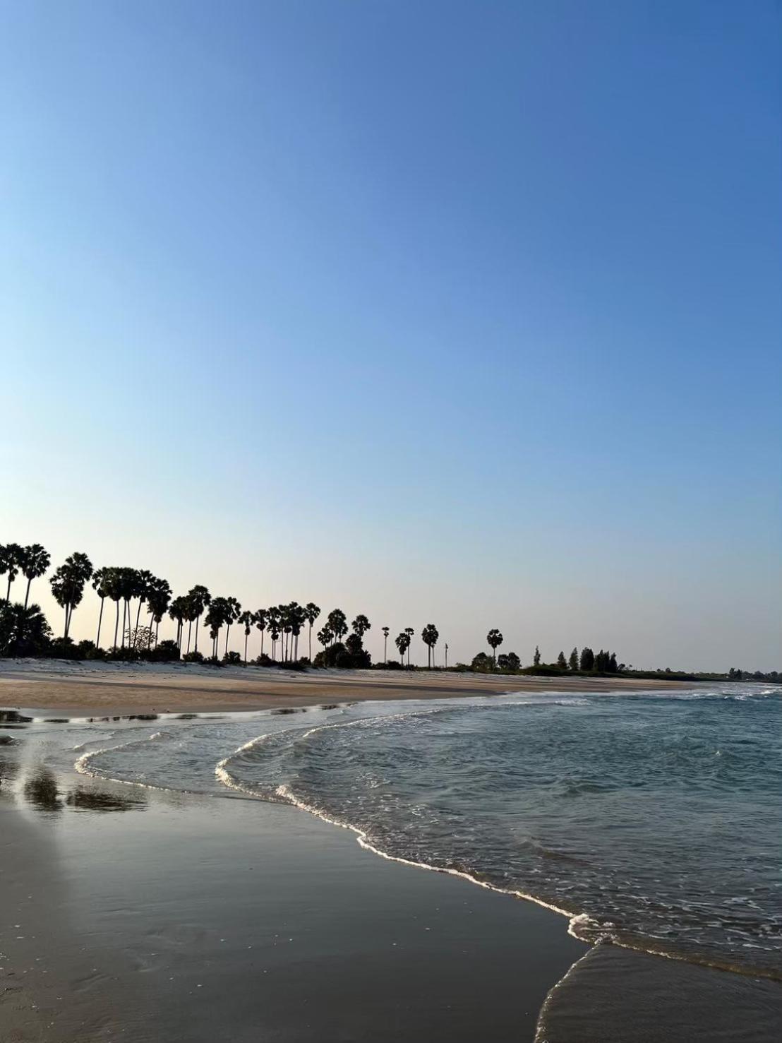 บ้านพักตากอากาศขนาดเล็ก ห่างชายหาดบางเก่า 800 เมตร #Cottage Ban Bo Yai ภายนอก รูปภาพ